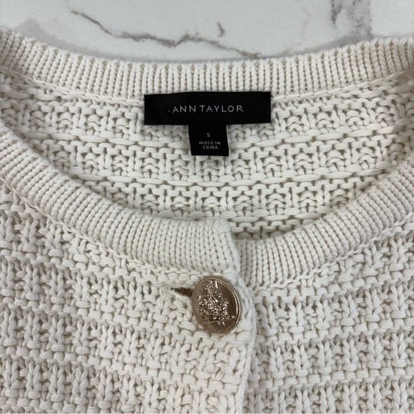 Ann Taylor Ivory White Crochet Sweater Cardigan Jacket Size Small - Picture 9 of 9